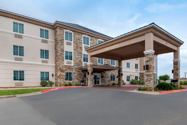 Listing Image #2 - Hotel for sale at 801 S John Ben Shepperd Parkway, Odessa TX 79761