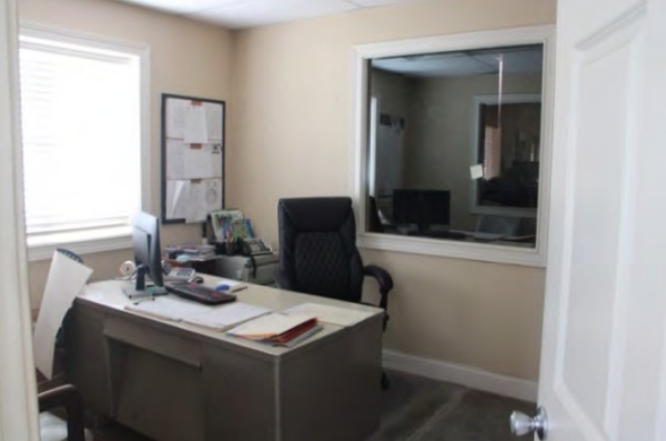 Listing Image #8 - Retail for sale at 1498 S. Columbia Avenue, Campbellsville KY 42718 Listing Image #8 - Retail for sale at 1498 S. Columbia Avenue, Campbellsville KY 42718