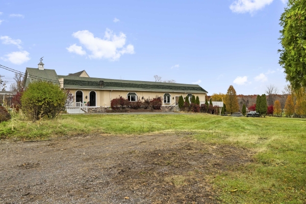 Listing Image #3 - Others for sale at 423 Broadway, Ulster Park NY 12487