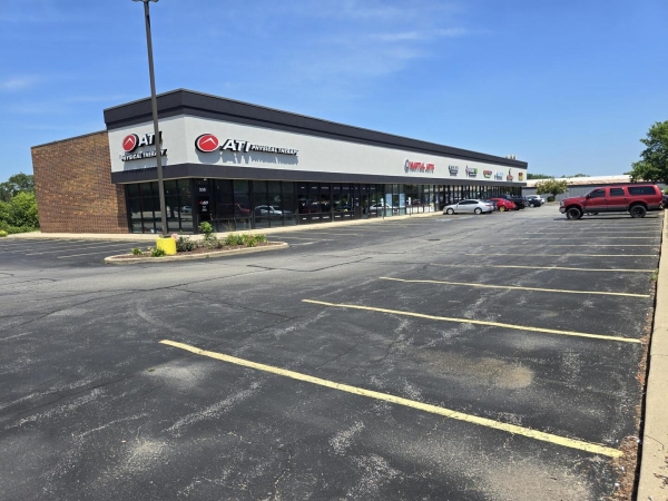 Listing Image #2 - Others for sale at 315 W Irving Park Road, Wood Dale IL 60191 Listing Image #2 - Others for sale at 315 W Irving Park Road, Wood Dale IL 60191