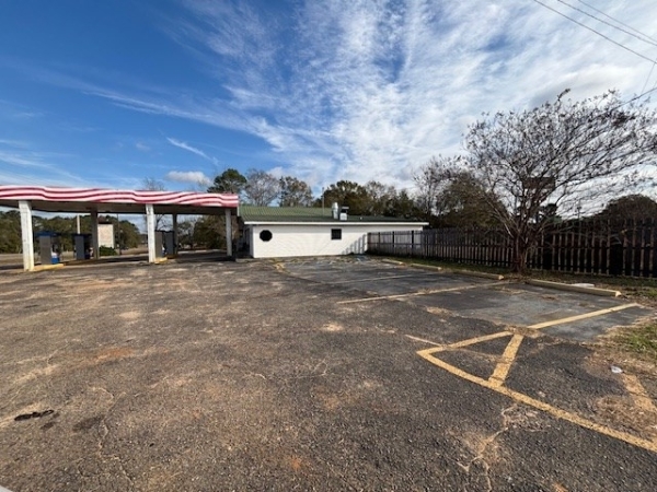 Listing Image #2 - Industrial for sale at 3356 Reeves, Dothan AL 36303