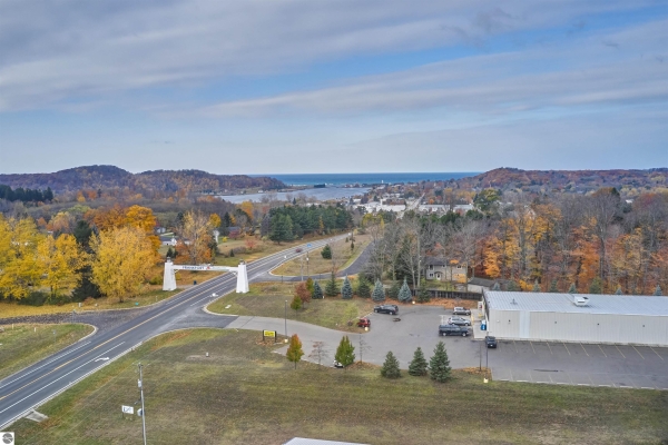 Listing Image #2 - Office for sale at 52 Palcich Road, Frankfort MI 49635