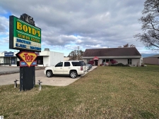 Retail property for sale in Traverse City, MI