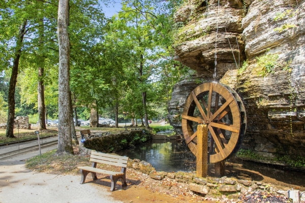 Listing Image #2 - Others for sale at 299 Natural Bridge Park Rd, Waynesboro TN 38485