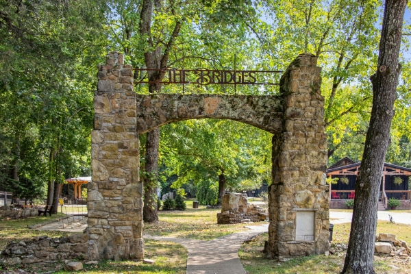 Listing Image #3 - Others for sale at 299 Natural Bridge Park Rd, Waynesboro TN 38485