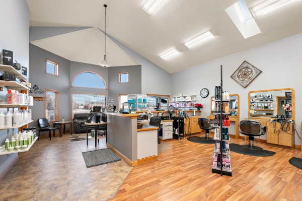 Listing Image #2 - Retail for sale at 321 Central Ave E, Saint Michael MN 55376 Listing Image #2 - Retail for sale at 321 Central Ave E, Saint Michael MN 55376