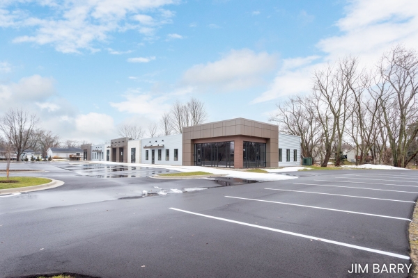 Listing Image #1 - Office for sale at 811 S Beechtree Street, Grand Haven MI 49417 Listing Image #1 - Office for sale at 811 S Beechtree Street, Grand Haven MI 49417