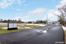 Listing Image #3 - Office for sale at 811 S Beechtree Street, Grand Haven MI 49417