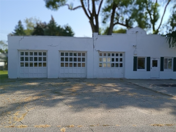 Listing Image #3 - Others for sale at 1841 Monroe Street, Dearborn MI 48124