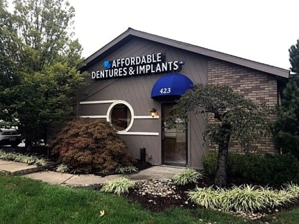 Listing Image #1 - Office for sale at 423 Adair Ave, Zanesville OH 43701