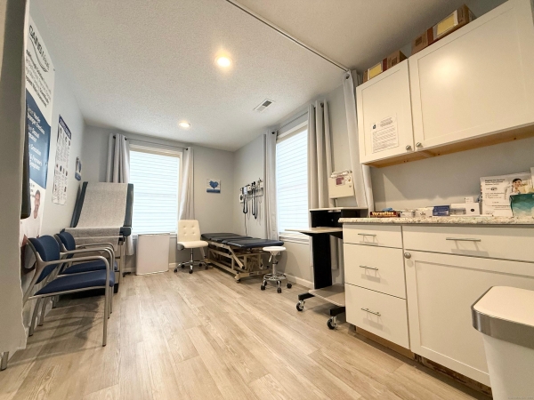 Listing Image #1 - Others for sale at 212 New London Turnpike, Glastonbury CT 06033 Listing Image #1 - Others for sale at 212 New London Turnpike, Glastonbury CT 06033