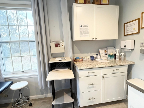 Listing Image #3 - Others for sale at 212 New London Turnpike, Glastonbury CT 06033 Listing Image #3 - Others for sale at 212 New London Turnpike, Glastonbury CT 06033