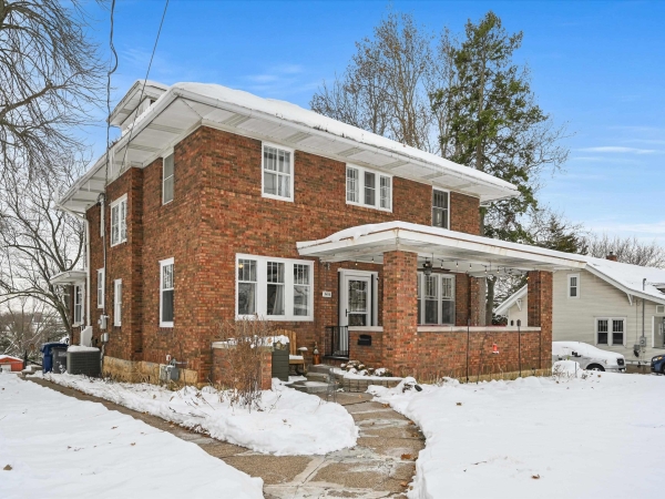 Listing Image #2 - Others for sale at 2422 University Avenue, Dubuque IA 52001