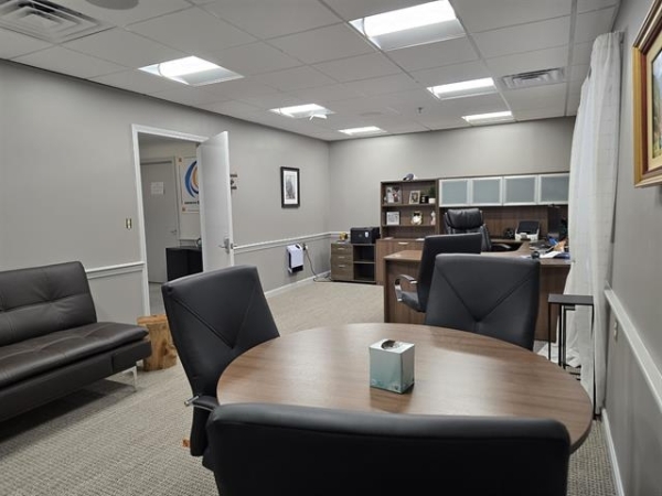 Listing Image #3 - Office for sale at 276 Newport Road, New London NH 03257