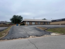 Listing Image #3 - Office for sale at 239 Azalea Dr., Florence AL 35630