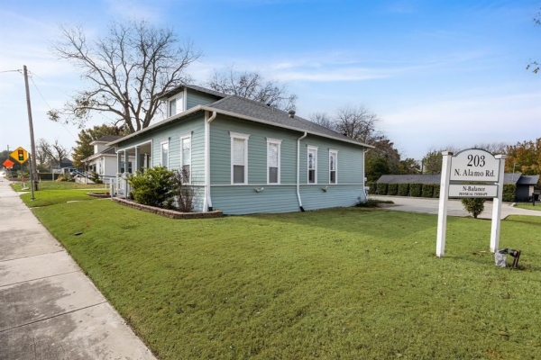 Listing Image #2 - Office for sale at 203 N Alamo Road, Rockwall TX 75087 Listing Image #2 - Office for sale at 203 N Alamo Road, Rockwall TX 75087