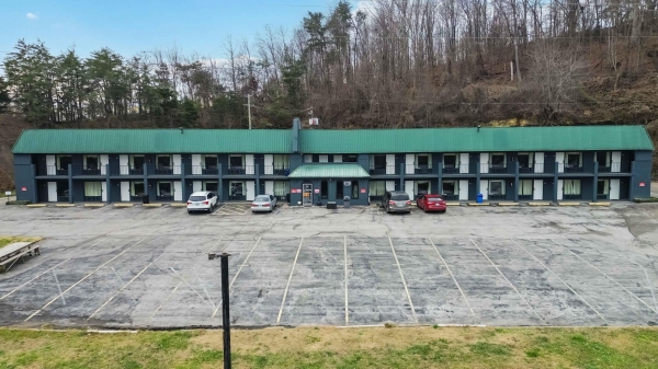 Listing Image #3 - Others for sale at 1798 S Wilderness Road, Mt Vernon KY 40456 Listing Image #3 - Others for sale at 1798 S Wilderness Road, Mt Vernon KY 40456