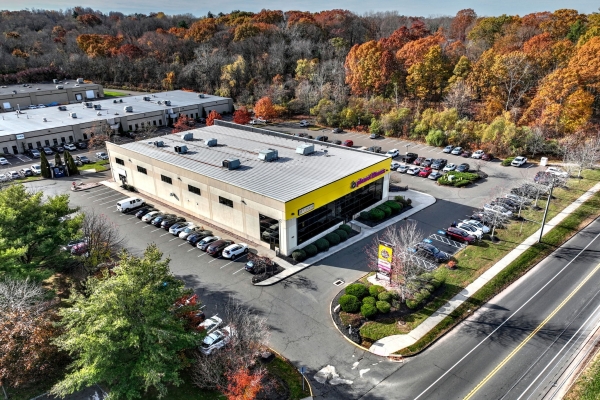 Listing Image #3 - Retail for sale at 469 East Main Street, Branford CT 06405