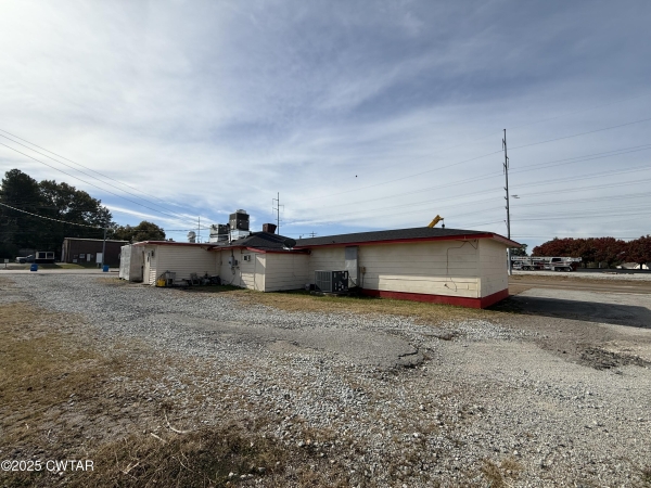 Listing Image #2 - Others for sale at 471 N Dupree Avenue, Brownsville TN 38012 Listing Image #2 - Others for sale at 471 N Dupree Avenue, Brownsville TN 38012