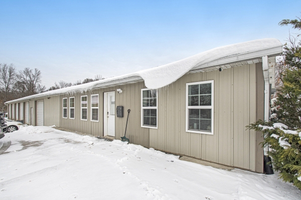 Listing Image #3 - Office for sale at 1115 Stateline Road, Niles MI 49120