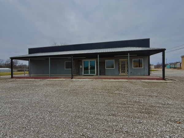 Listing Image #3 - Office for sale at 390 S Main St, Linton IN 47441