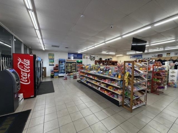 Listing Image #3 - Others for sale at 7218 Florin Mall Drive, Sacramento CA 95823 Listing Image #3 - Others for sale at 7218 Florin Mall Drive, Sacramento CA 95823