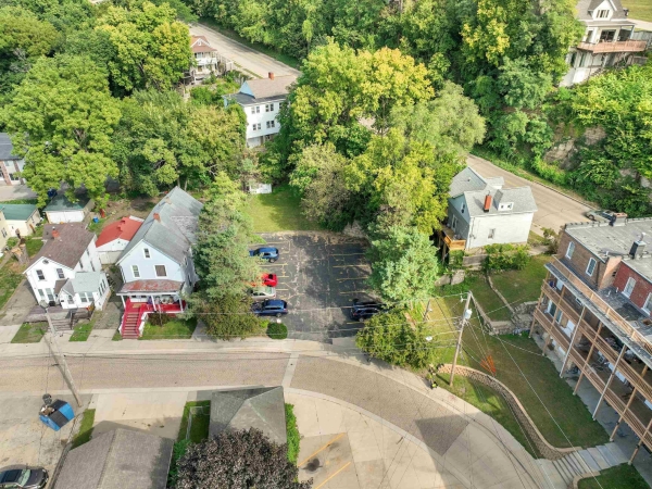 Listing Image #3 - Others for sale at 201 W 17th Street, Dubuque IA 52001