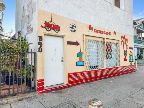 Listing Image #3 - Multi-family for sale at 348 W Vernon Ave, Los Angeles CA 90037