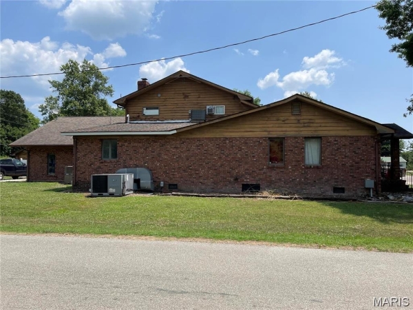 Listing Image #2 - Land for sale at 301 Pecan Street, Wyatt MO 63882