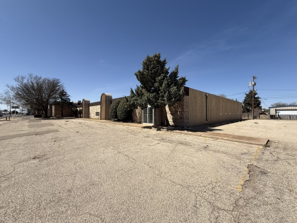 Listing Image #3 - Office for sale at 901 Tahoka Highway, Brownfield TX 79316 Listing Image #3 - Office for sale at 901 Tahoka Highway, Brownfield TX 79316