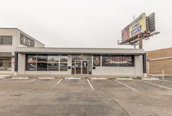 Listing Image #1 - Retail for sale at 2621 34th St, Lubbock TX 79410