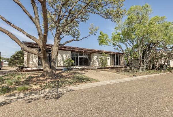 Listing Image #2 - Office for sale at 12 Briercroft Office Park, Lubbock TX 79412