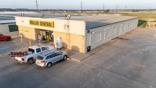 Listing Image #2 - Retail for sale at 10404 Slide Rd, Lubbock TX 79424