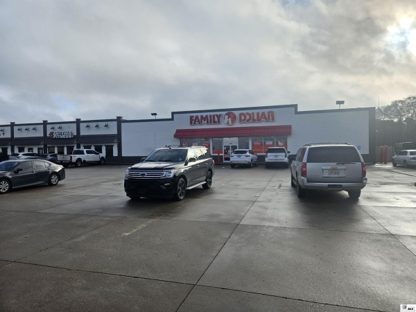 Listing Image #1 - Retail for sale at 8950 N HIGHWAY 165, Sterlington LA 71280