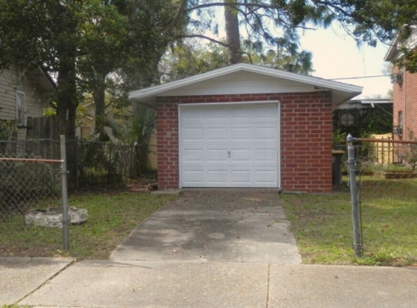 Listing Image #3 - Multi-family for sale at 4225 Springfield Blvd, Jacksonville FL 32206