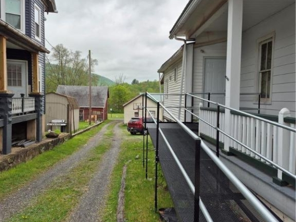 Listing Image #3 - Others for sale at 524 White Street, Bowmanstown Boro PA 18030