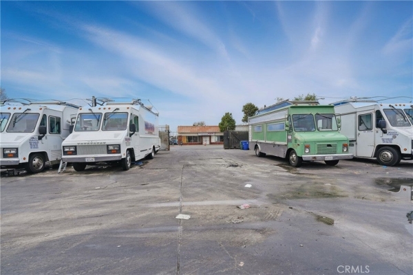 Listing Image #2 - Others for sale at 3916 3930 Gage Avenue, Bell CA 90201