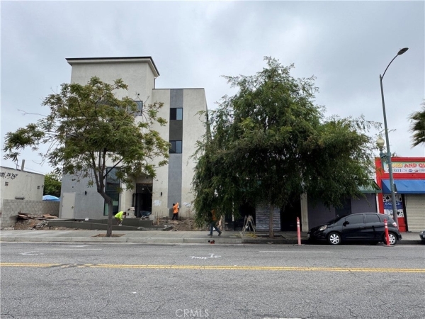 Listing Image #3 - Others for sale at 5226 S Vermont Avenue, Los Angeles CA 90037