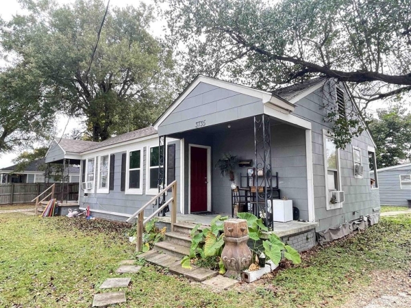 Listing Image #3 - Multi-family for sale at 3733 & 373 Harvard Street 2 units, Lake Charles LA 70607