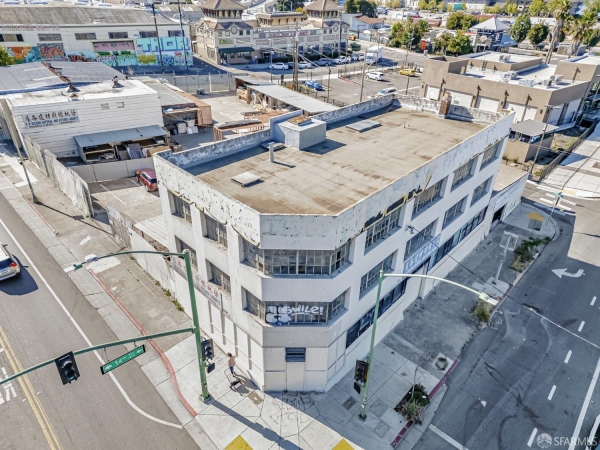 Listing Image #3 - Others for sale at 1401 International, Oakland CA 94132