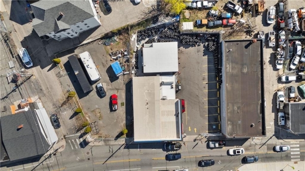 Listing Image #3 - Others for sale at 155 Manton Avenue, Providence RI 02909