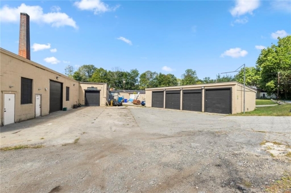 Listing Image #2 - Others for sale at 80 Jackson Flat Road, Scituate RI 02831