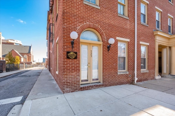 Listing Image #2 - Multi-family for sale at 723 S CHARLES, Baltimore MD 21230