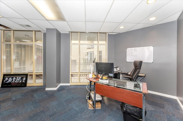 Listing Image #3 - Multi-family for sale at 723 S CHARLES, Baltimore MD 21230