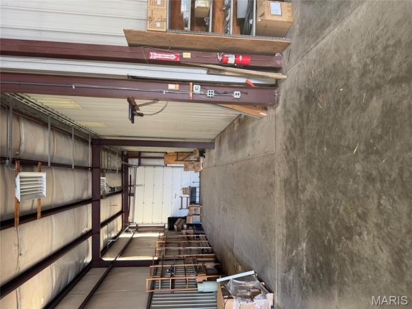 Listing Image #2 - Industrial for sale at 300 Matthews Lane, Sikeston MO 63801