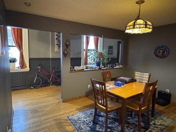 Listing Image #3 - Retail for sale at 50 N Church St, Richland Center WI 53581