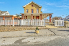 Listing Image #3 - Others for sale at 411 Chestnut Street, Dunmore PA 18512