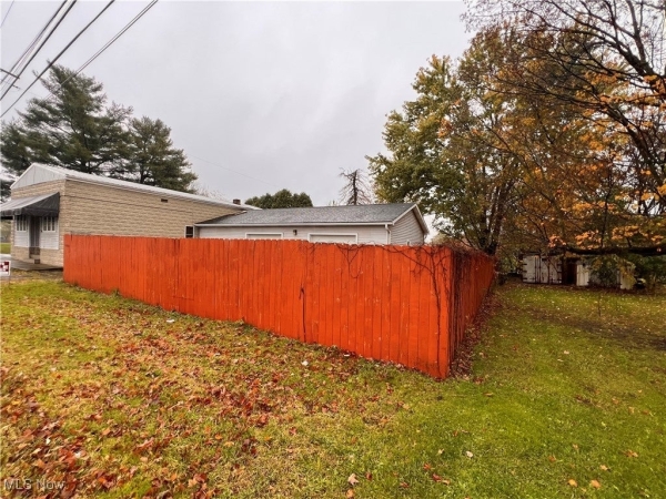 Listing Image #2 - Others for sale at 44993 Crestview Road, Columbiana OH 44408 Listing Image #2 - Others for sale at 44993 Crestview Road, Columbiana OH 44408