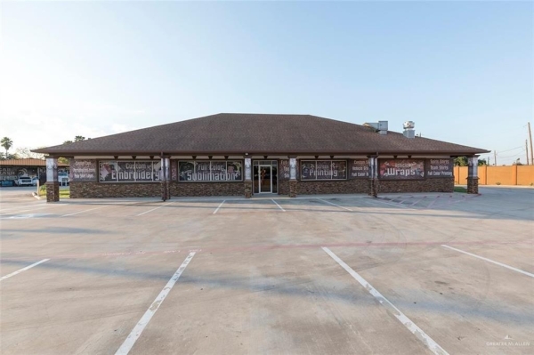 Listing Image #1 - Office for sale at 847 S Alamo Road, Alamo TX 78516