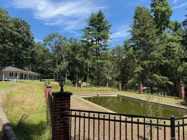 Listing Image #2 - Hotel for sale at 25 State Route 55, Barryville NY 12719